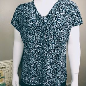 Chaps short sleeve top with knot detail
